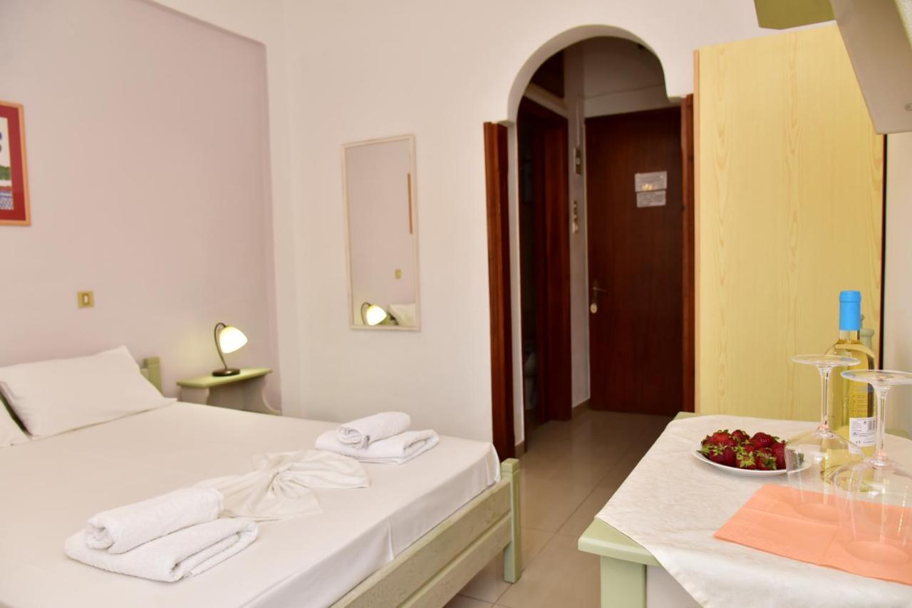 Filoxenia Apartments 2 Palaiochora Zewnętrze zdjęcie