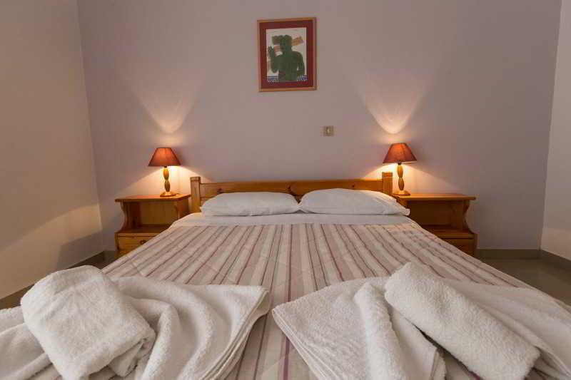 Filoxenia Apartments 2 Palaiochora Zewnętrze zdjęcie